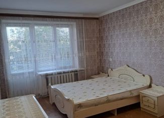 Сдам 1-комнатную квартиру, 30 м2, Карачаево-Черкесия, улица Калинина, 70