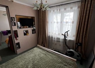 Сдается в аренду однокомнатная квартира, 38.4 м2, Петропавловск-Камчатский, улица Беринга, 90
