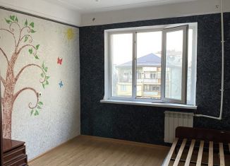 Сдаю в аренду четырехкомнатную квартиру, 70 м2, Дагестан, проспект Гамидова, 81