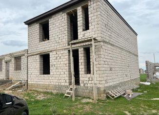 Продаю дом, 150 м2, посёлок городского типа Ленинкент