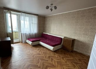Сдается в аренду 2-комнатная квартира, 52 м2, Саратов, улица имени С.Т. Разина