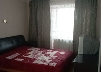 Продается 1-комнатная квартира, 40 м2, Будённовск, улица Кирова, 215
