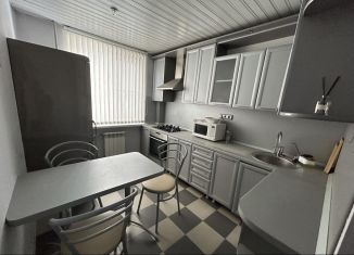 Аренда 3-комнатной квартиры, 65 м2, Нижегородская область, проспект Свердлова, 71