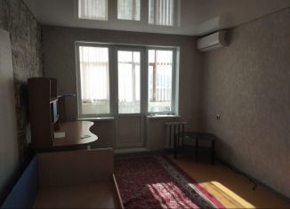 Сдаю в аренду 1-комнатную квартиру, 32 м2, Челябинская область, улица Пугачёва, 2