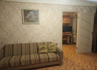 Сдается двухкомнатная квартира, 45 м2, Уфа, улица Александра Невского, 12