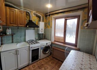 Продажа трехкомнатной квартиры, 49 м2, Калуга, Московская улица, 321