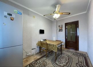 Продам трехкомнатную квартиру, 64.5 м2, Алушта, Судакская улица, 8