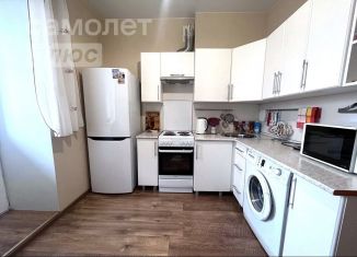 2-комнатная квартира на продажу, 36 м2, Омск, улица Челюскинцев, 98А, Центральный округ
