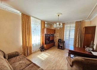 Трехкомнатная квартира на продажу, 59 м2, Астрахань, Театральный переулок, 2