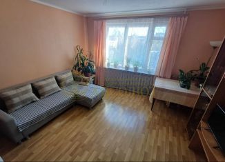 Продам 3-комнатную квартиру, 58.6 м2, Екатеринбург, улица Молодёжи, 80, метро Уралмаш