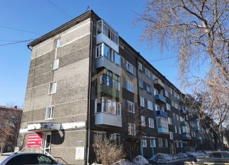 Продажа 3-комнатной квартиры, 59 м2, Омская область, улица Карбышева, 27