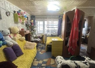 Продается двухкомнатная квартира, 41.8 м2, Челябинская область, улица 50 лет ВЛКСМ, 28