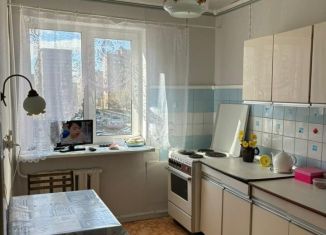 Продажа трехкомнатной квартиры, 65.1 м2, Череповец, улица Гоголя, 24