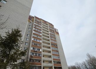 Продается двухкомнатная квартира, 55 м2, Казань, Приволжский район, улица Карбышева, 59