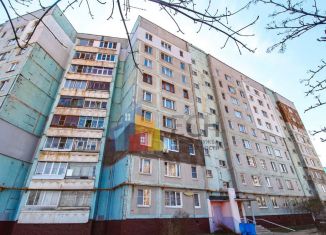 Продается 3-комнатная квартира, 67 м2, Тула, улица Бондаренко, 33