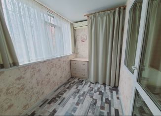 Продается однокомнатная квартира, 42 м2, Ставропольский край, улица Калинина, 186