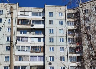 Продаю однокомнатную квартиру, 37 м2, Красноярск, Комсомольский проспект, 2