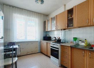 Продается 4-ком. квартира, 76.5 м2, Хабаровский край, Комсомольский проспект, 79