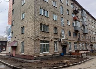 Продам 3-комнатную квартиру, 43 м2, Новоалтайск, Октябрьская улица, 9