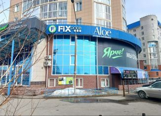 Продажа торговой площади, 108.4 м2, Омская область, проспект Комарова, 17к3