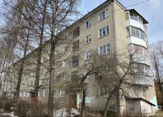 Двухкомнатная квартира на продажу, 45.2 м2, Хотьково, улица Седина, 32