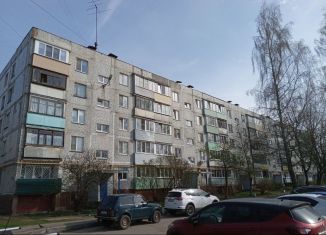 Продажа трехкомнатной квартиры, 64 м2, Коломна, улица Горького, 32