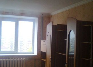 Сдам в аренду 1-комнатную квартиру, 45 м2, Азов, Черноморский переулок, 66А