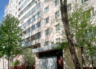 Двухкомнатная квартира в аренду, 54.8 м2, Москва, проспект 40 лет Октября, метро Волжская