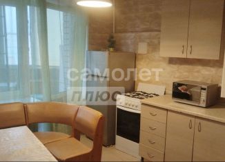 Сдача в аренду 1-ком. квартиры, 50 м2, Кстово, проспект Победы, 14