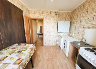 Сдается в аренду 3-ком. квартира, 80 м2, посёлок Шушары, Ростовская улица, 6к5