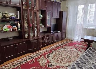 Продаю 3-комнатную квартиру, 63.8 м2, Вязьма, улица Ленина, 25А