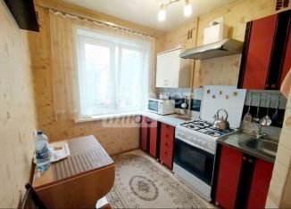 Продается двухкомнатная квартира, 43.9 м2, Старый Оскол, микрорайон Лебединец, 20