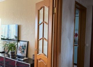 4-комнатная квартира на продажу, 88 м2, Новоуральск, бульвар Академика Кикоина, 3
