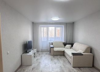 Аренда 2-ком. квартиры, 45 м2, Кстово, 3-й микрорайон, 13
