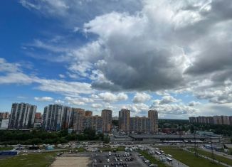 Сдам квартиру студию, 25 м2, Мурино, проспект Авиаторов Балтики, 7, ЖК Виктория