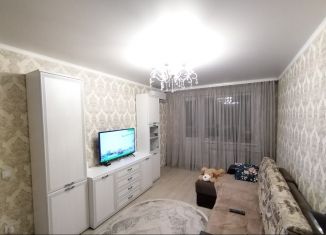 Продается 2-ком. квартира, 45 м2, Старый Оскол, микрорайон Жукова, 6