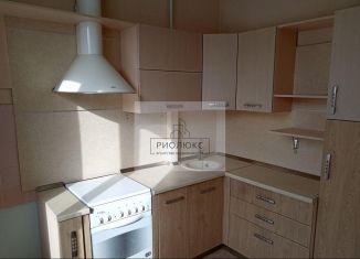 Продам 2-ком. квартиру, 52.2 м2, Магнитогорск, проспект Металлургов