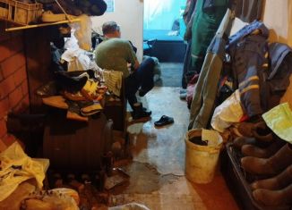 Продаю гараж, 30 м2, Петергоф, Нижняя дорога, 35