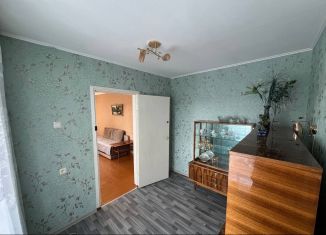 Продается 3-комнатная квартира, 58 м2, Мурманская область, улица Вице-адмирала Николаева