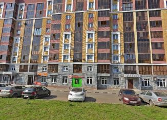 Продаю однокомнатную квартиру, 51 м2, Казань, улица Гарифа Ахунова, 2