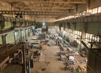 Сдается производство, 1150 м2, Екатеринбург, Кировский район, улица Блюхера, 28