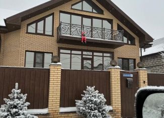 Продаю коттедж, 430 м2, Хакасия, улица Щербанева, 23