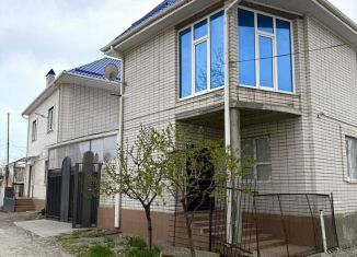 Продам дом, 600 м2, Черкесск, улица Тельмана, 10