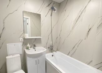 Продаю 2-ком. квартиру, 44.3 м2, Сызрань, улица Жуковского, 31А