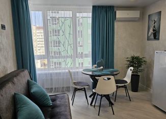 Сдам 1-ком. квартиру, 35 м2, Саратов, проспект Героев Отечества, 3А