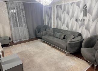 Продаю 2-ком. квартиру, 60 м2, Грозный, улица Дьякова, 9