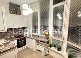 Сдаю 3-комнатную квартиру, 60 м2, Сочи, Виноградная улица, 195/1, микрорайон Мамайка