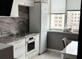 Продается 3-комнатная квартира, 60 м2, Коряжма, проспект Ленина, 41А