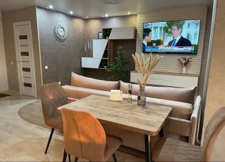 Сдам 1-ком. квартиру, 52 м2, Смоленская область, Ипподромный проезд, 30