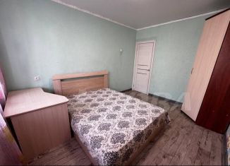 2-ком. квартира на продажу, 47.2 м2, Тобольск, 8-й микрорайон, 20